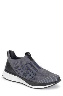 Spyder Tecoma Slip-On Sneaker in Dk Grey