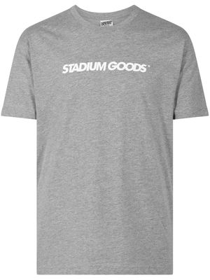 STADIUM GOODS® Horizontal Logo "Grey" T-shirt