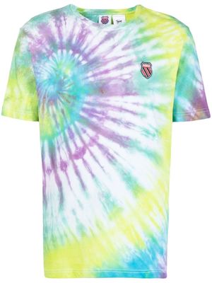 Stain Shade logo-patch tie-dye T-shirt - Multicolour