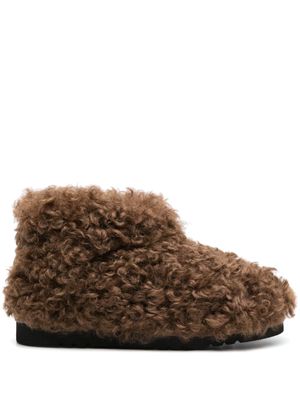 STAND STUDIO Olivia faux-shearling boots - Brown