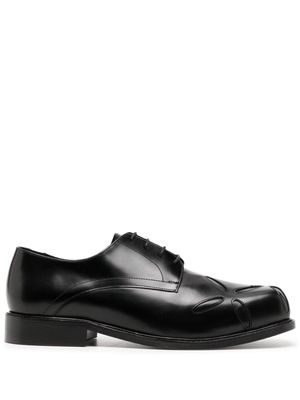 Stefan Cooke embroidered-detail leather derby shoes - Black