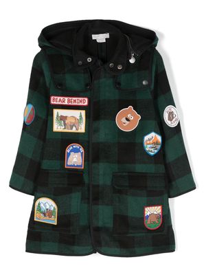 Stella McCartney Kids badge-detailing checked coat - Green