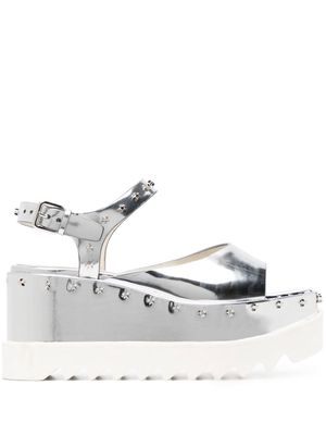 Stella McCartney star-studded patent leather 90mm sandals - Silver