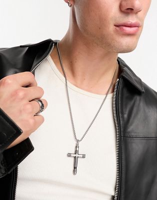Steve Madden detailed cross necklace in silver