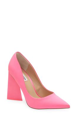 Steve Madden Pickee Pointed Toe Pump in Pink Satin