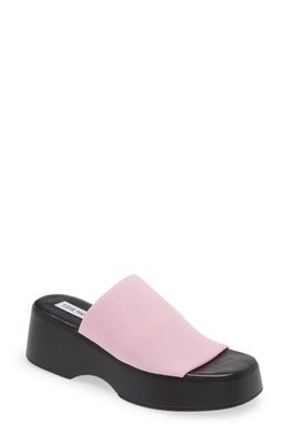 Steve Madden Slinky 30 Platform Slide Sandal in Pink/Black