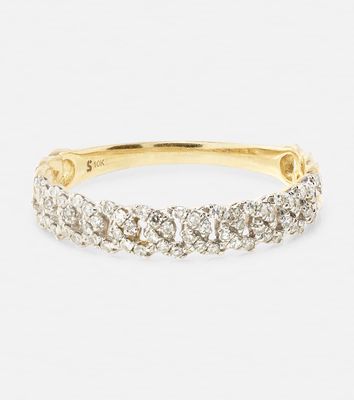 Stone and Strand Five 10kt yellow gold chain ring with diamonds