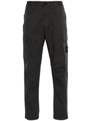 Stone Island Compass-badge tapered cargo trousers - Grey