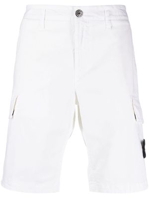 Stone Island Compass-motif cargo shorts - White