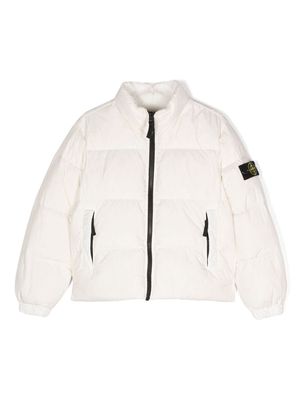 Stone Island Junior compass-motif padded jacket - White