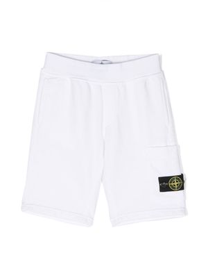 Stone Island Junior Compass-patch cargo shorts - White