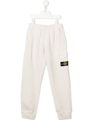 Stone Island Junior Compass-patch cargo track pants - White