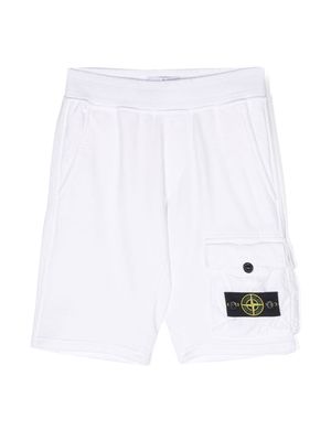 Stone Island Junior logo patch bermuda shorts - V0001 WHITE
