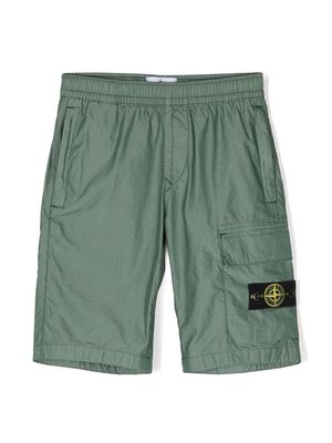 Stone Island Junior logo-patch shorts - Green