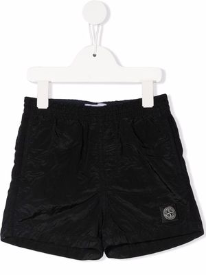 Stone Island Junior logo-patch swim shorts - Black