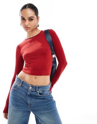 Stradivarius polyamide sculpt top in red