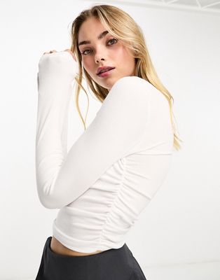 Stradivarius ruched side top in white