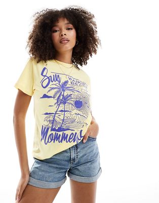 Stradivarius STR summer kiss tee in yellow