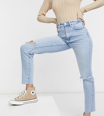 Stradivarius Tall slim mom jean with stretch and rip in light blue-Blues