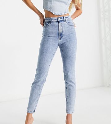 Stradivarius Tall slim mom jean with stretch in washed blue