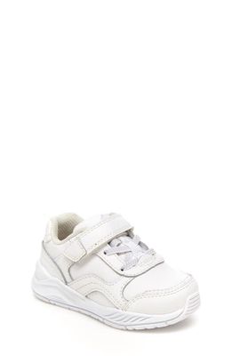 Stride Rite Made2Play Brighton Sneaker in White