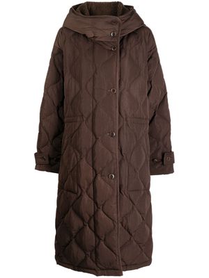 STUDIO TOMBOY shearling-hood quilted padded coat - Brown