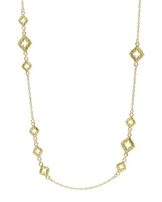 Sueno Clover Scroll Station Necklace on Chain