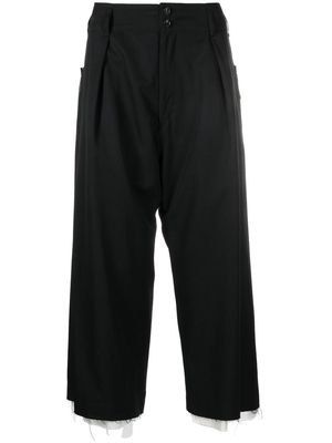sulvam distressed-effect cropped trousers - Black