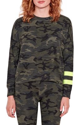 Sundry Arm Stripe Camouflage Sweatshirt in Olive