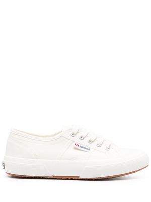 Superga low-top canvas sneakers - White