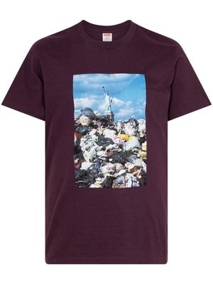Supreme Trash photograph-print T-shirt - Red