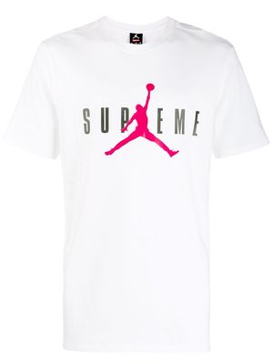 Supreme x Jordan logo-print T-shirt - White