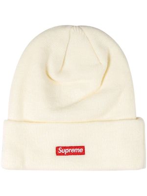 Supreme x New Era S logo beanie hat - White