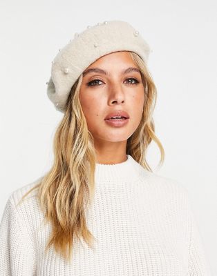 SVNX faux pearl beret in off white