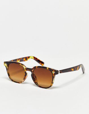 SVNX preppy sunglasses in tortoiseshell-Brown