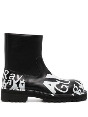 Takahiromiyashita The Soloist logo-print leather boots - Black