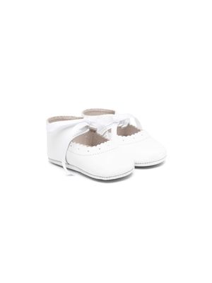 Tartine Et Chocolat lace-up leather pre-walkers - White