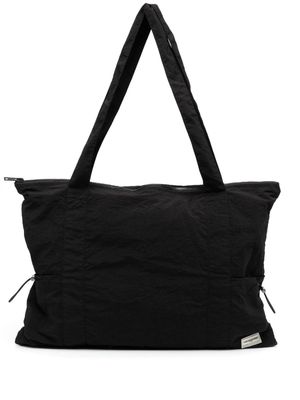 THE GIVING MOVEMENT logo-patch zipped tote bag - Black