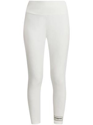 THE GIVING MOVEMENT Softskin100 logo-appliqué leggings - White