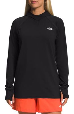 The North Face Classic V Water Hoodie in Tnf Black