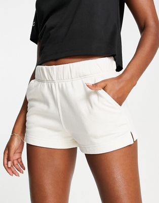 The North Face Half Dome logo jersey shorts in white