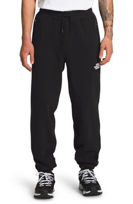 The North Face Heavyweight Box Fleece Sweatpants in Tnf Black/Tnf Black