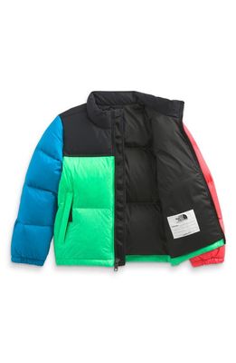 The North Face Kids' 1996 Retro Nuptse Packable 700 Fill Power Down Jacket in Chlorophyll Green