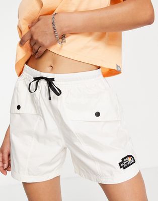 The North Face Outline pocket shorts in white