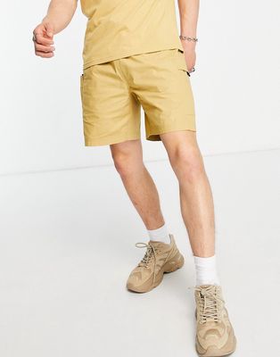 The North Face Ripstop cargo shorts in tan-Brown