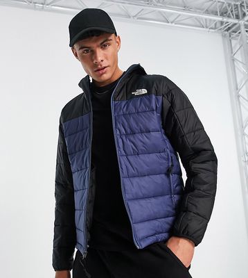 The North Face Synthetic jacket in dark blue and black - Exclusive at ASOS
