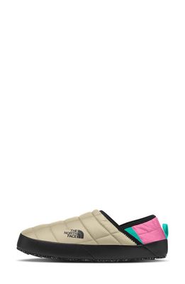 The North Face Thermoball Water Repellent Traction V Mule in Gravel/Gamma Pink