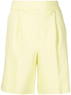 Theory high-waisted pleat-detail shorts - Yellow