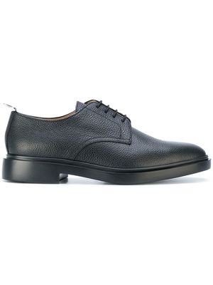 Thom Browne grained leather Derby shoes - 001 BLACK
