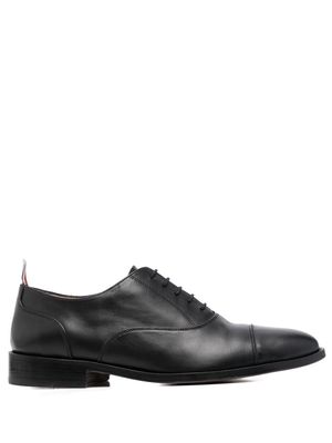 Thom Browne grosgrain-loop trim lace-up shoes - Black